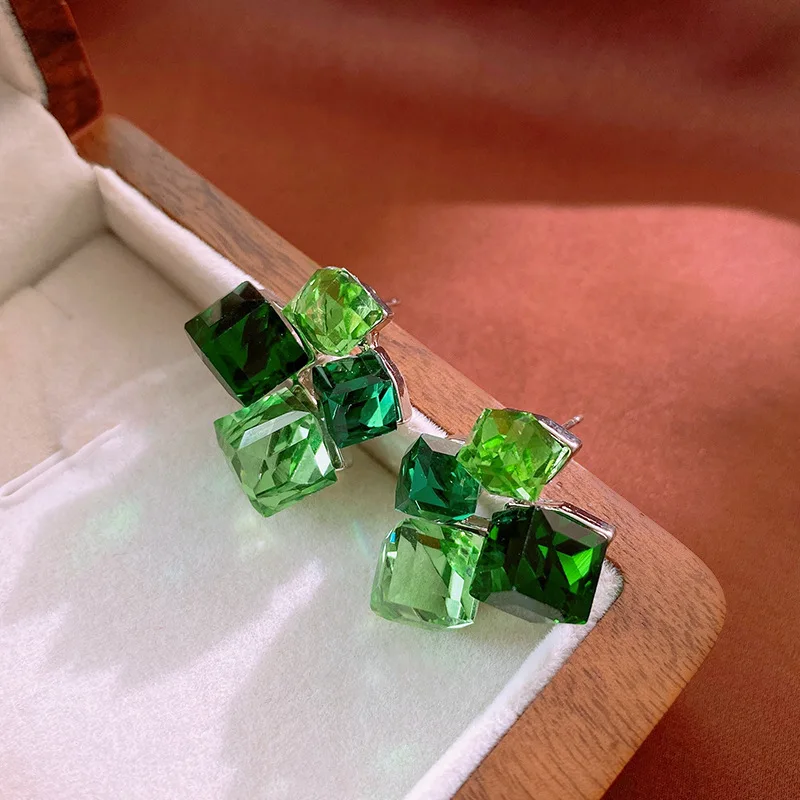 kf-S09f92021a1cd49e3ba785ff2be7eabf8t-LATS-Fantastic-Colorful-Crystal-Geometric-Square-Earrings-for-Women-Girls-Different-Angles-and-Colors-Unusual-Design