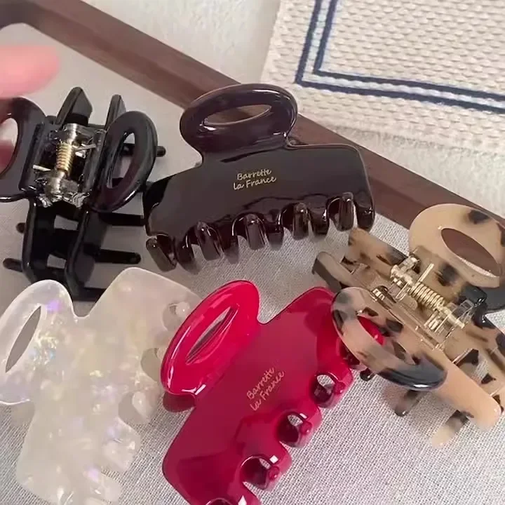 kf-Sc75f6e6faf9f42e9bdaa734a87e1a078Q-5-5cm-Long-Acetate-Hair-Crabs-Red-Hair-Clips-for-Girls-and-Women-Tie-up-Hair