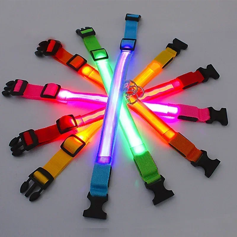 kf-Sd2c6975882b749e2a7c898e73ab4fe3c7-Dog-Collar-Nylon-LED-Night-Safety-Flashing-Glow-In-The-Dark-Pet-Dog-Leash-pet-Dogs